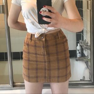 Adorable checkered skirt